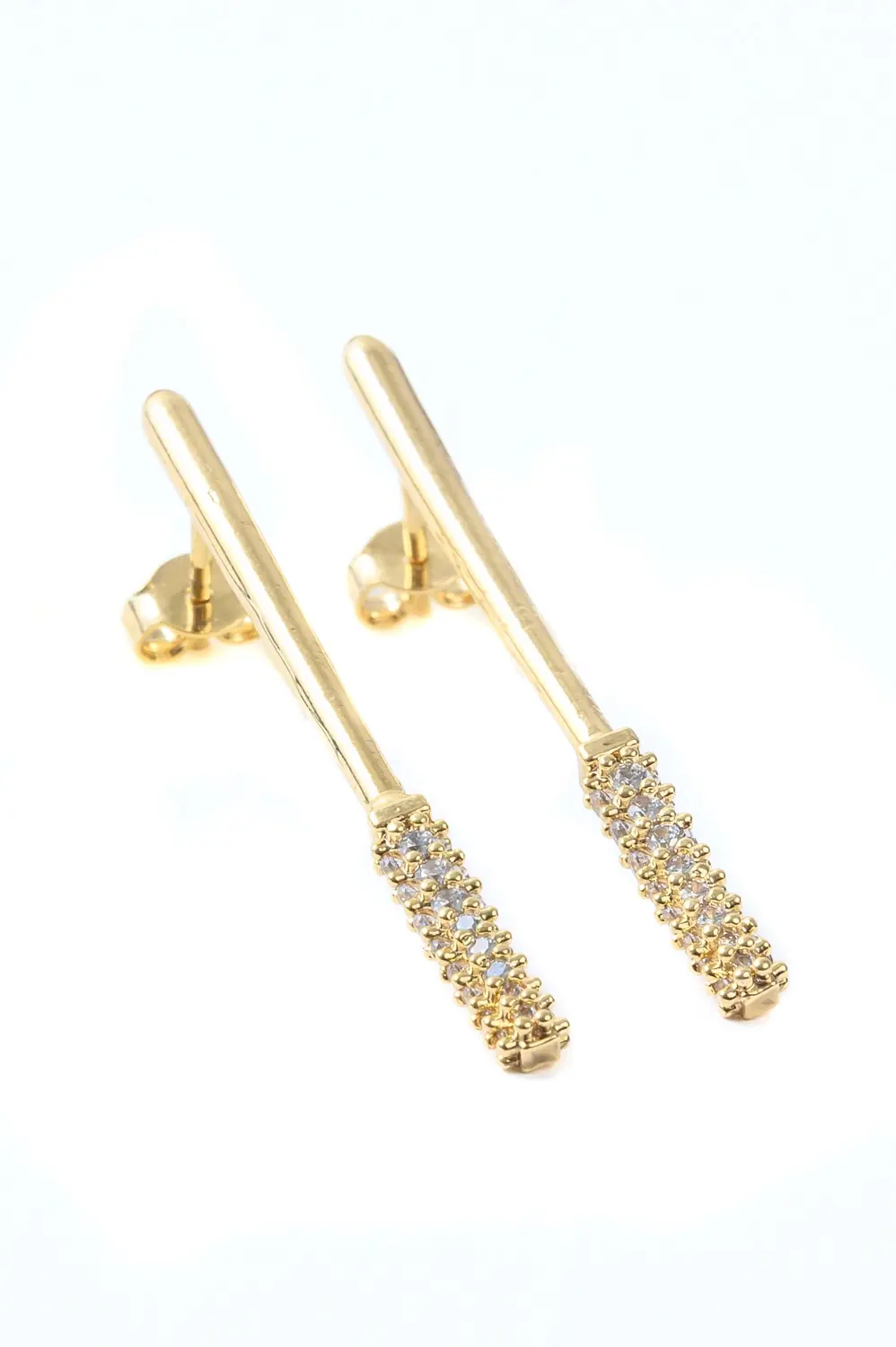 Brinco Palito Fluir Grande com Banho em Ouro 18k