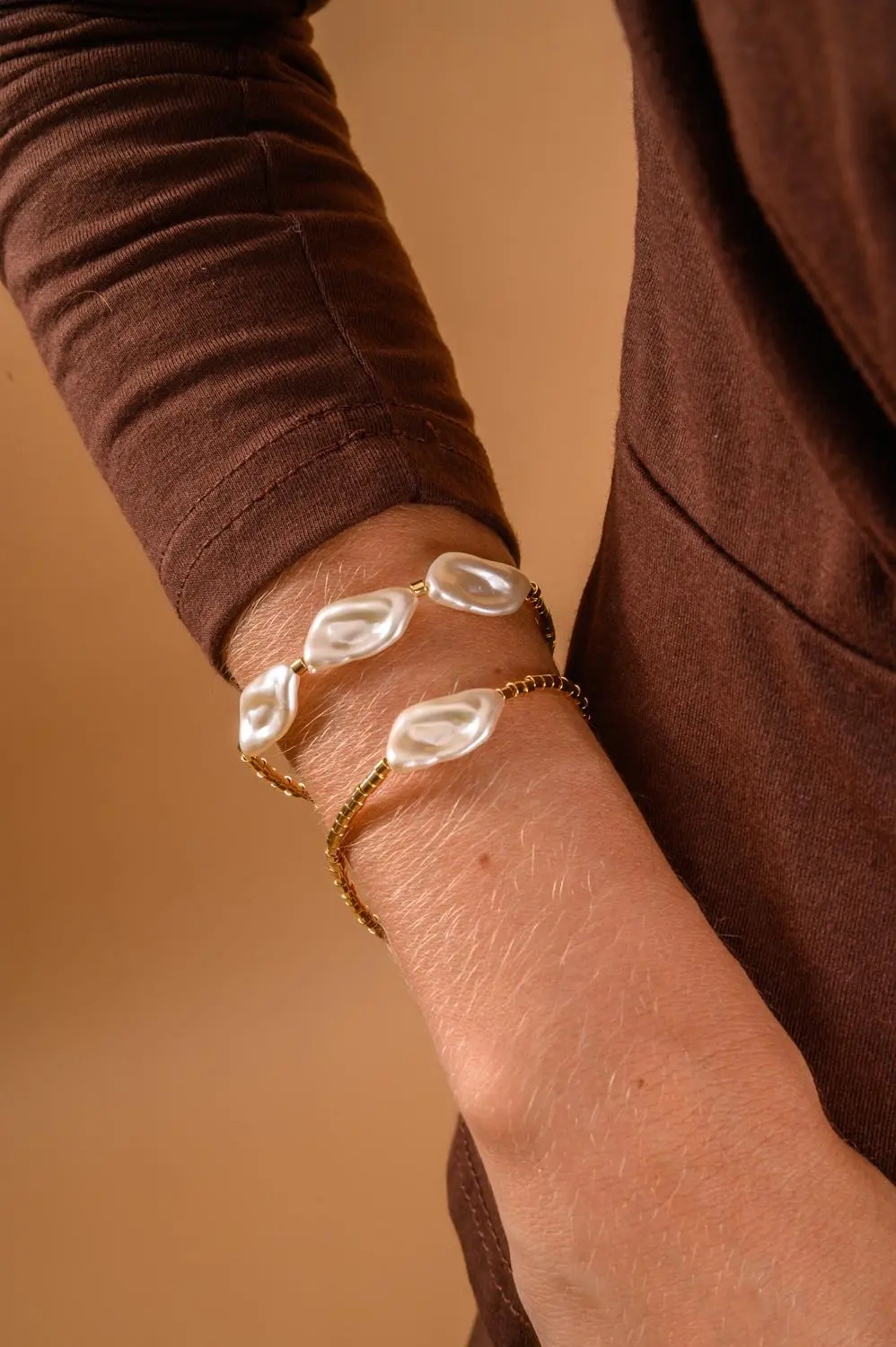 Pulseira Canutilho Três Pérolas com Banho em Ouro 18k