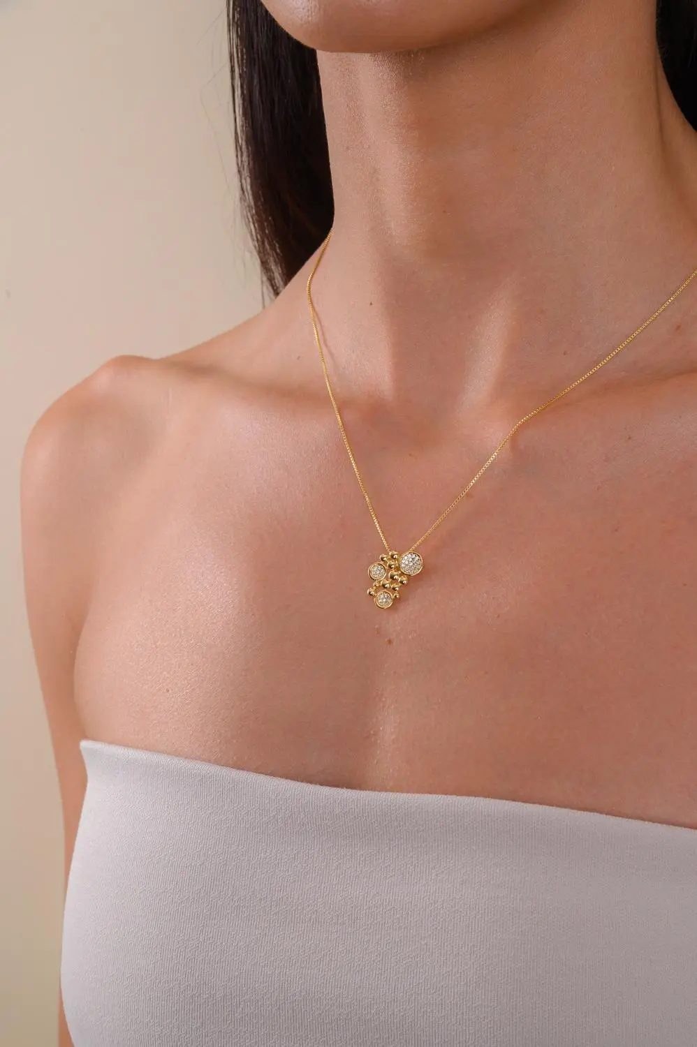 Colar Esferas e Zircônias com Banho em Ouro 18k
