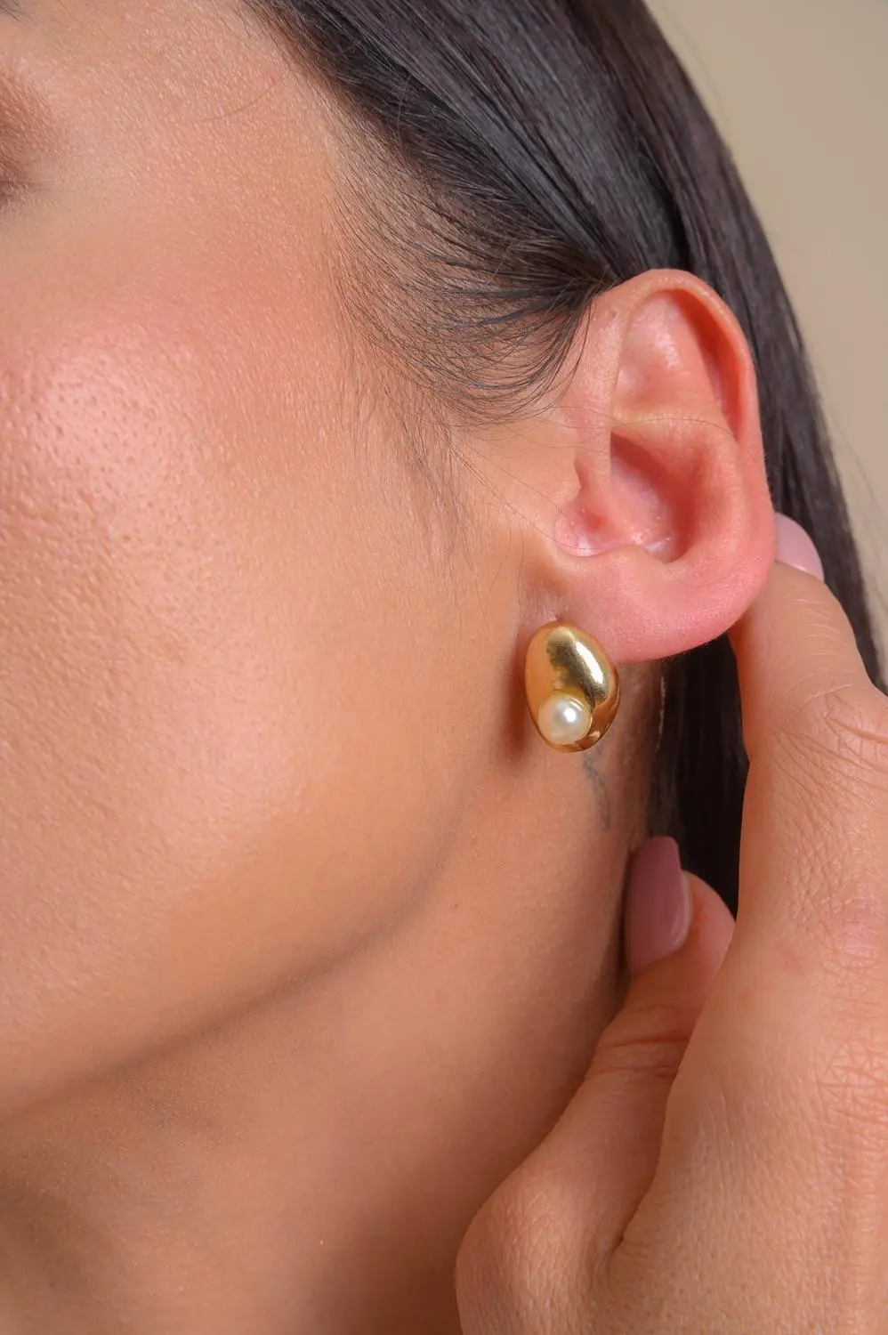 Brinco Bold Pérola com Banho em Ouro 18k