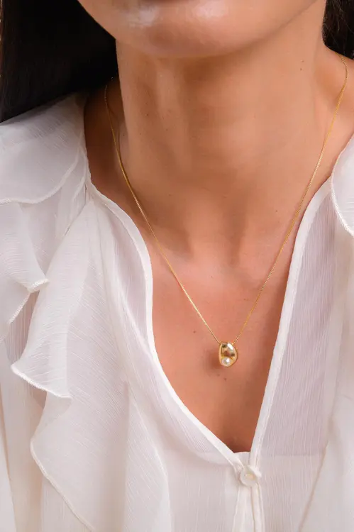 Colar Bold Pérola com Banho em Ouro 18k