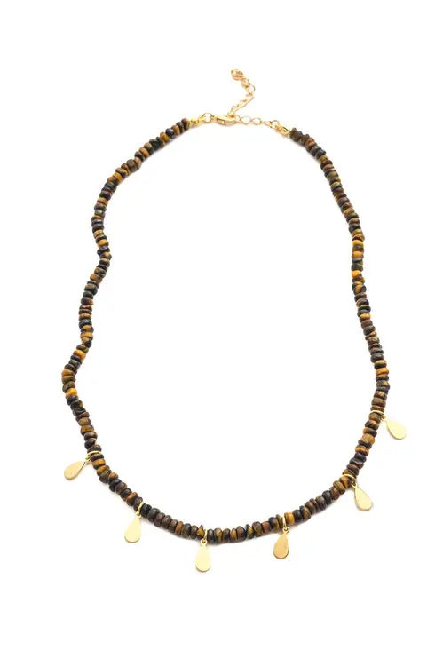 Colar Cristais Olho de Tigre e Medalhinhas com Banho em Ouro 18k