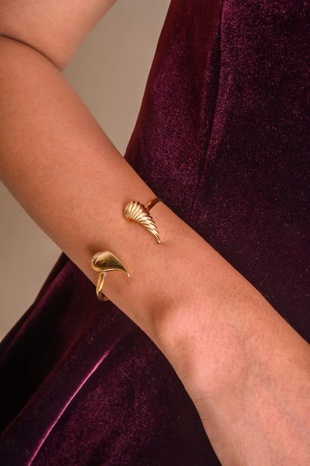 Bracelete Coração Goma com Banho em Ouro 18k