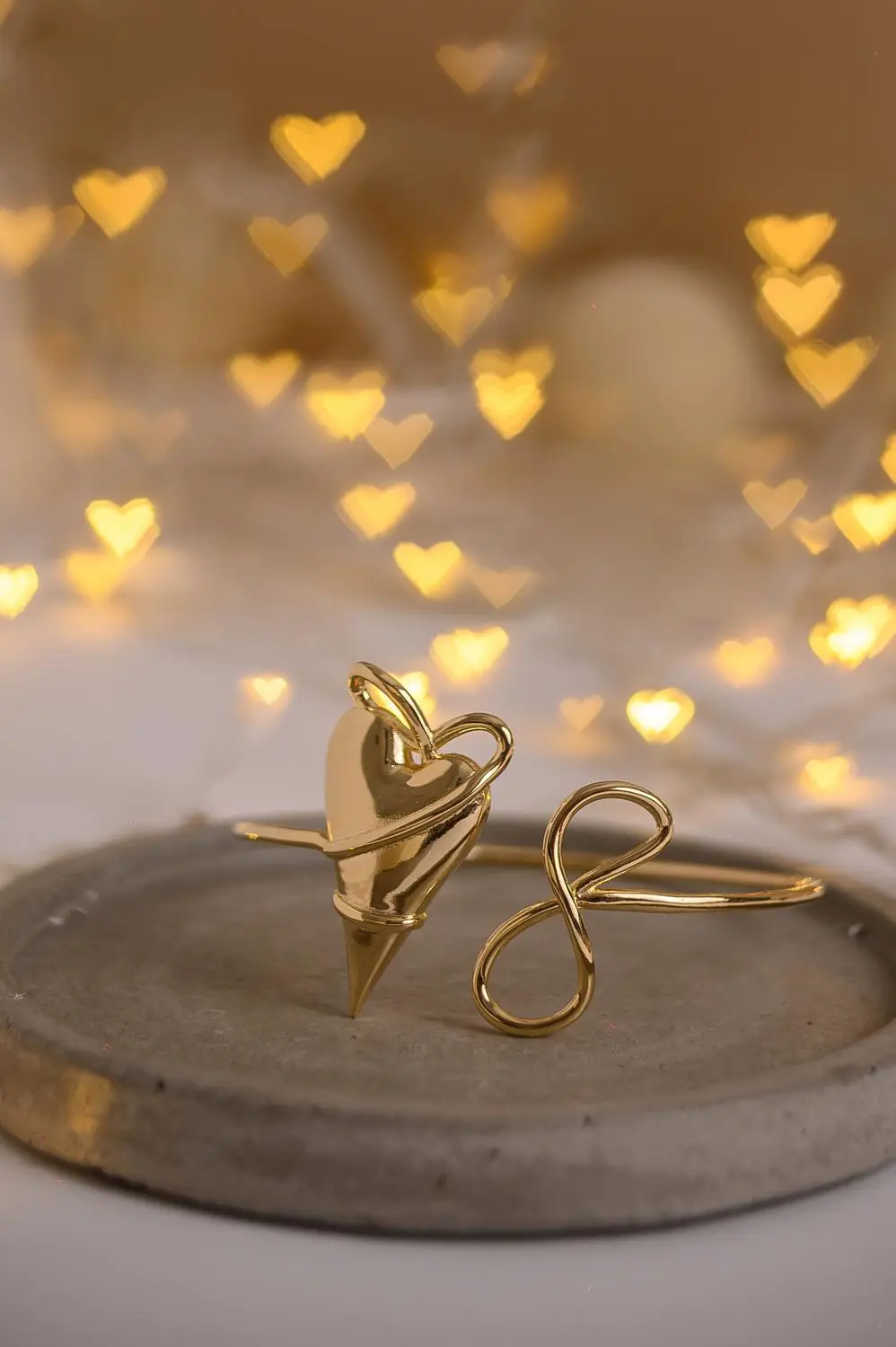 Bracelete Coração Encontro com Banho em Ouro 18k