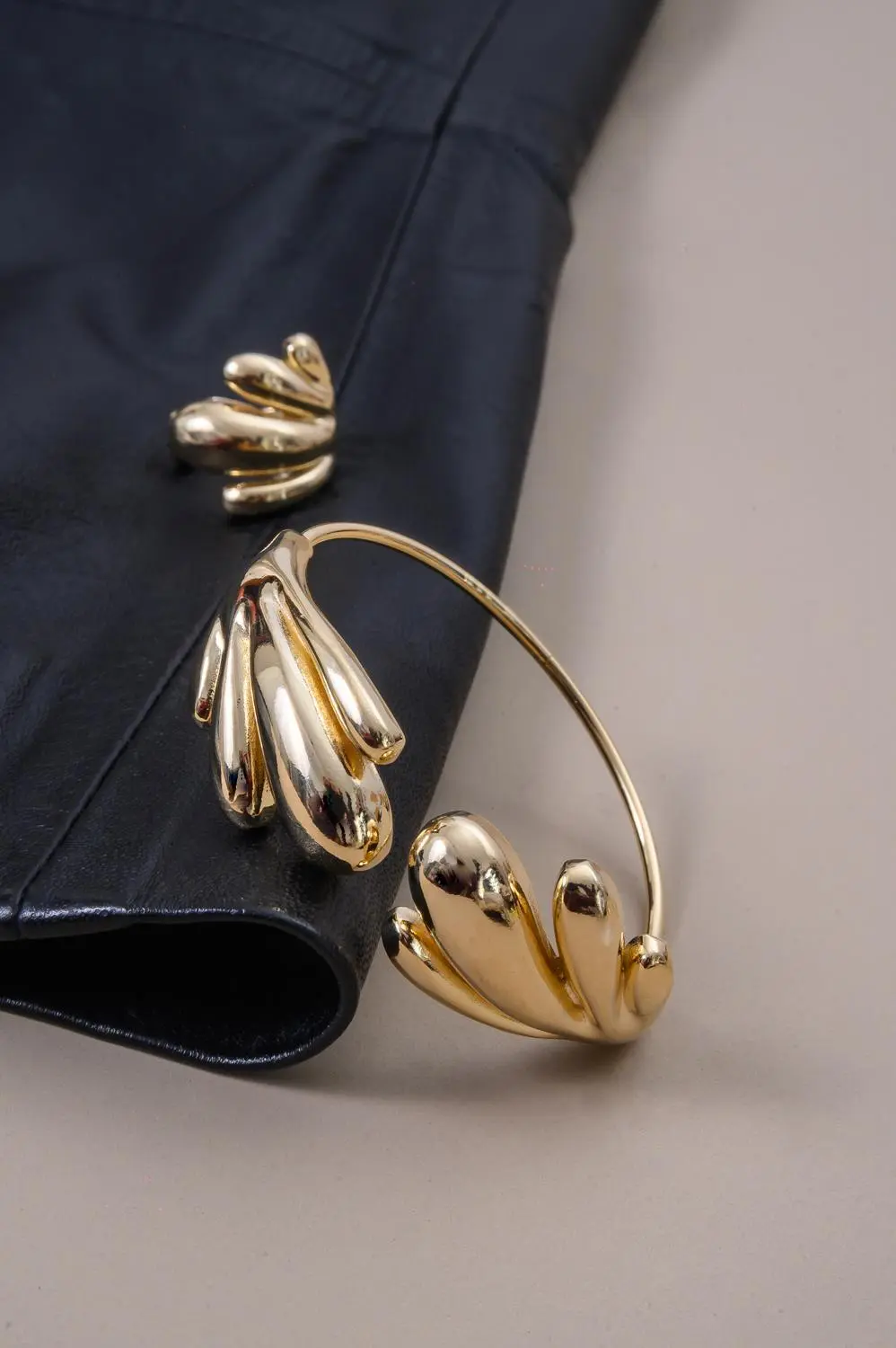 Bracelete Comunike com Banho em Ouro 18k