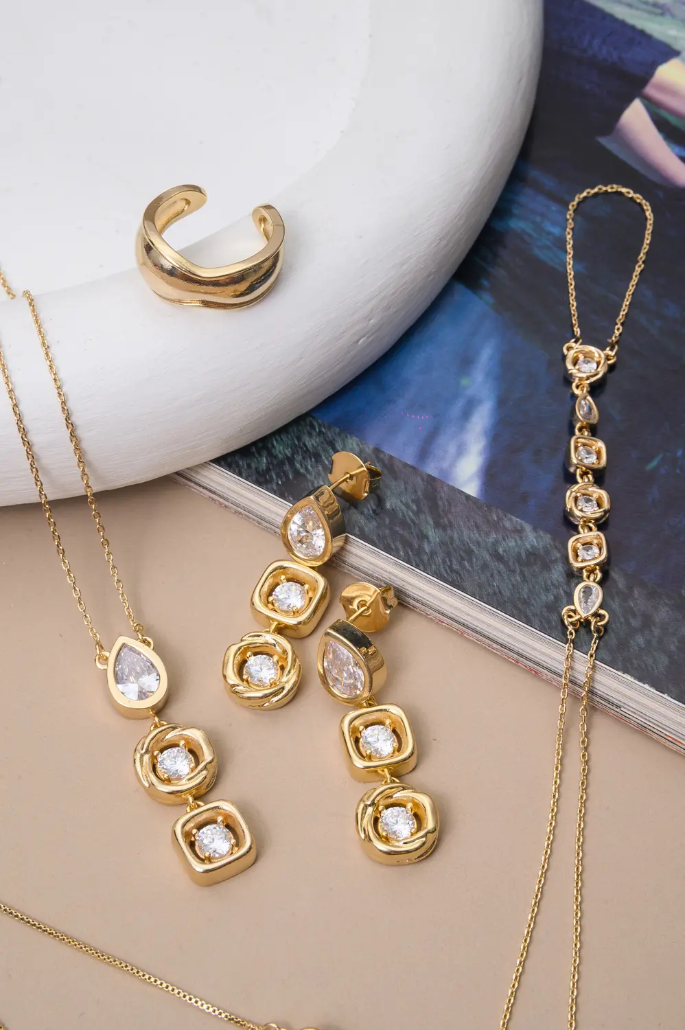 Colar Triplo Conecta com Banho em Ouro 18k