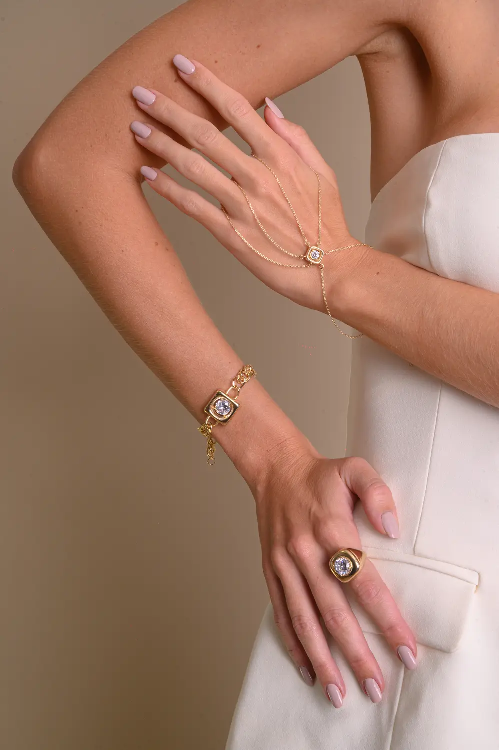 Pulseira Gota Conecta com Banho em Ouro 18k