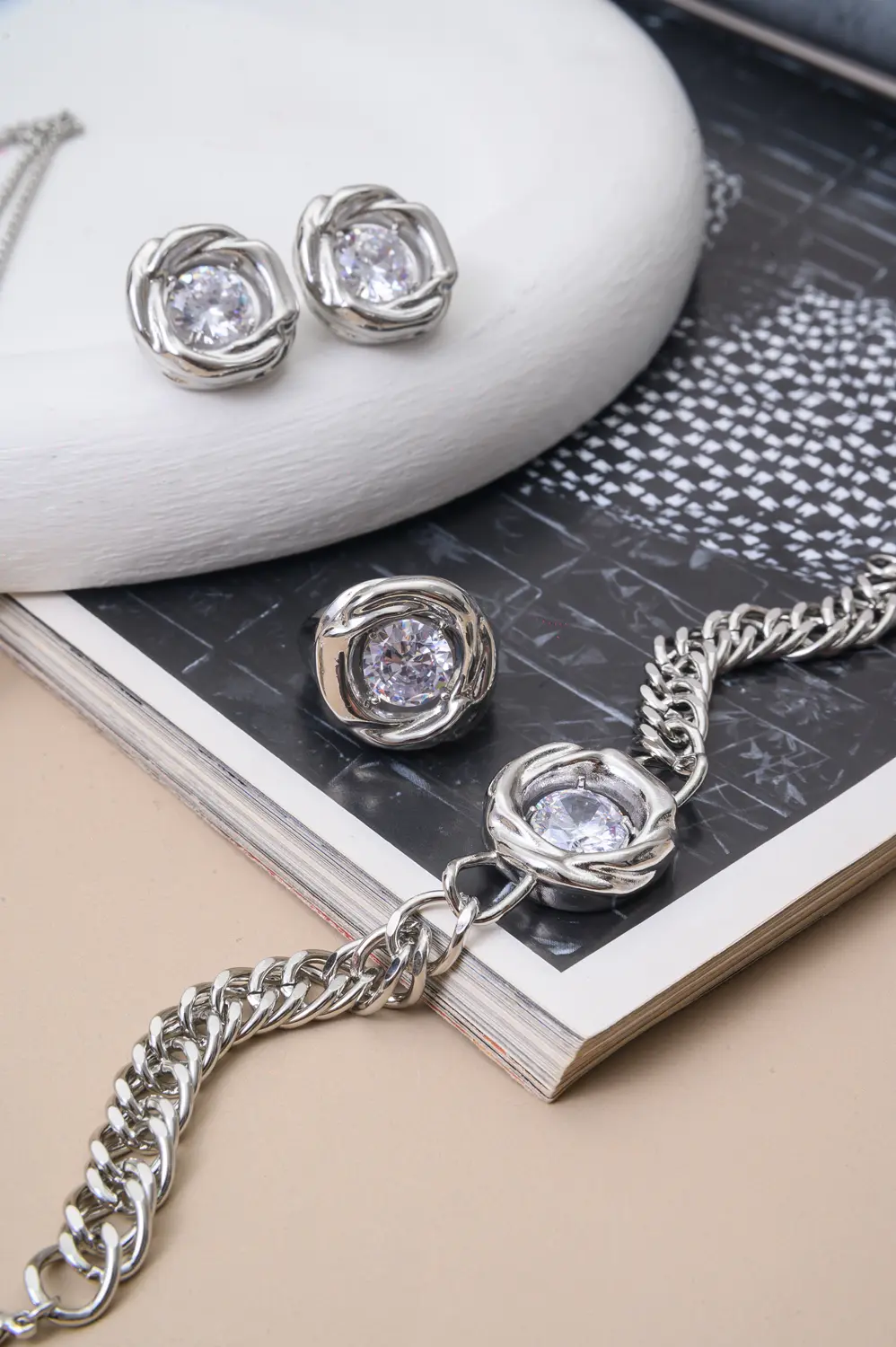 Pulseira Conecta com Banho em Ródio Branco