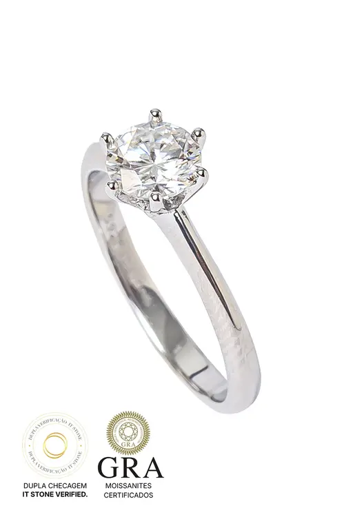 Anel Solitário Moissanite 6mm - 0,8 CT em Prata 925 Banhado em Ródio Branco