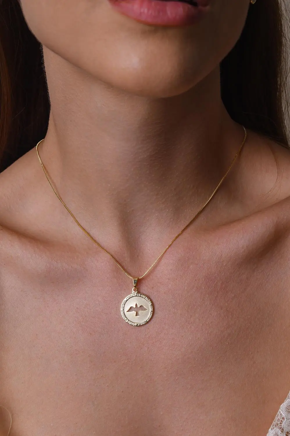 Colar Medalha Espírito Santo com Banho em Ouro 18k