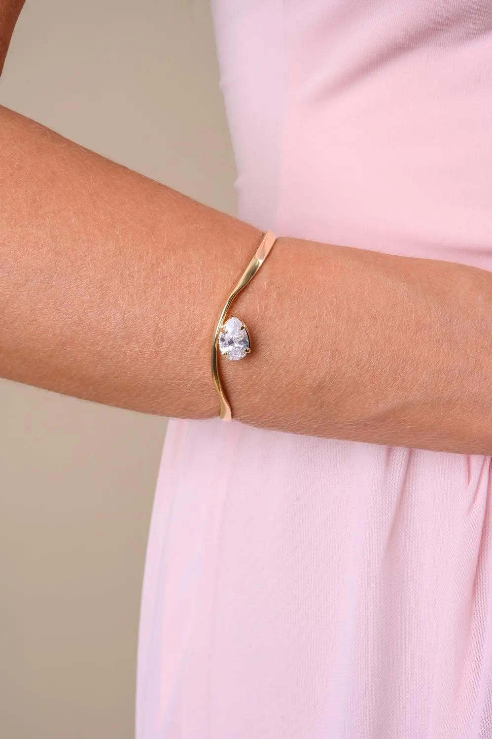 Bracelete Orgânico Gota com Banho em Ouro 18k