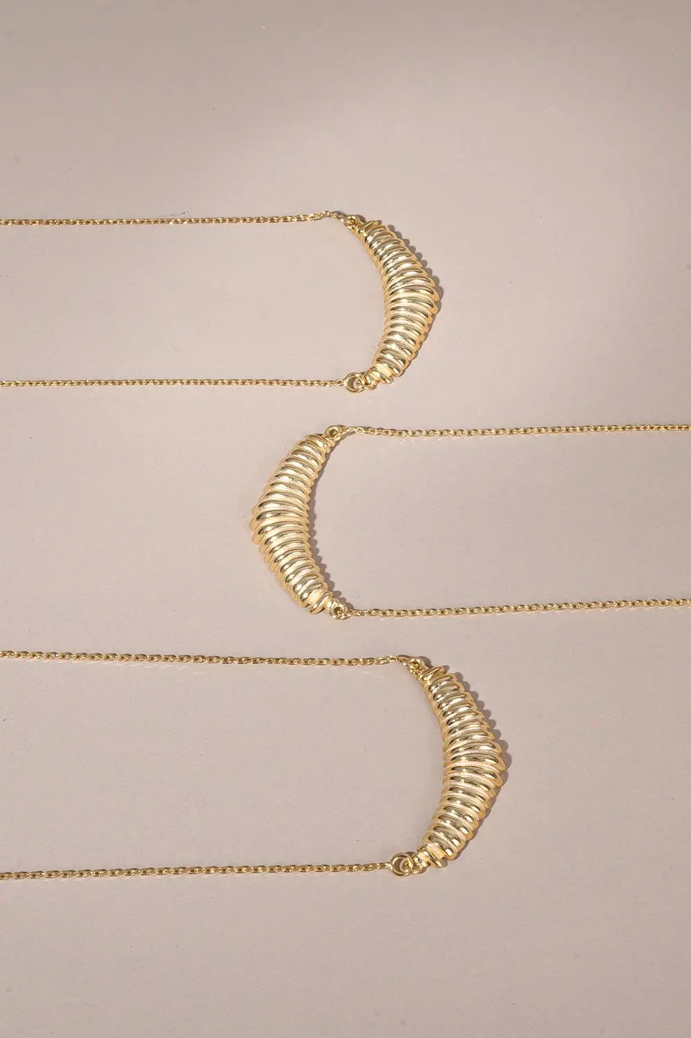 Colar Texturizado com Banho em Ouro 18k