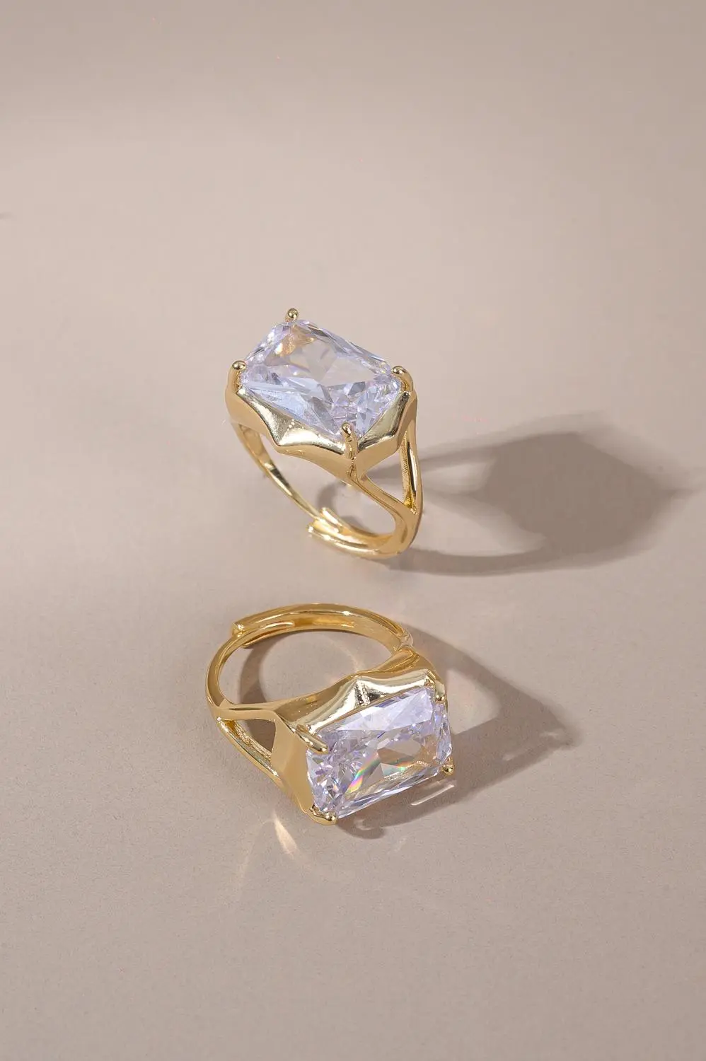 Anel Reflexo de Regulagem com Banho em Ouro 18k