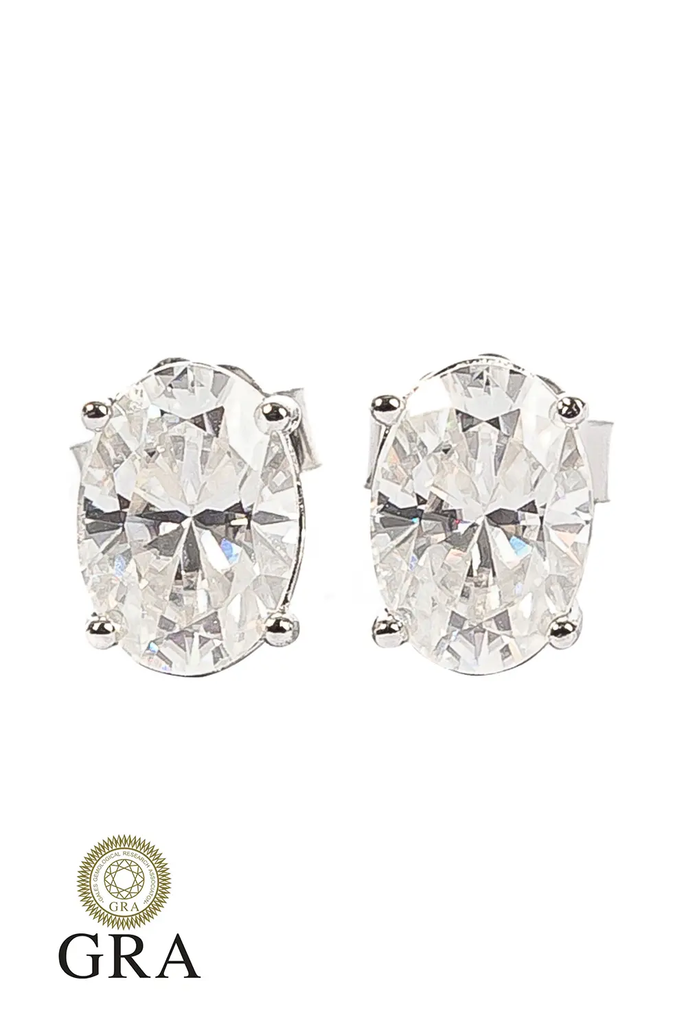 Brinco Oval Moissanite 5/7mm em Prata 925 com Banho em Ródio Branco