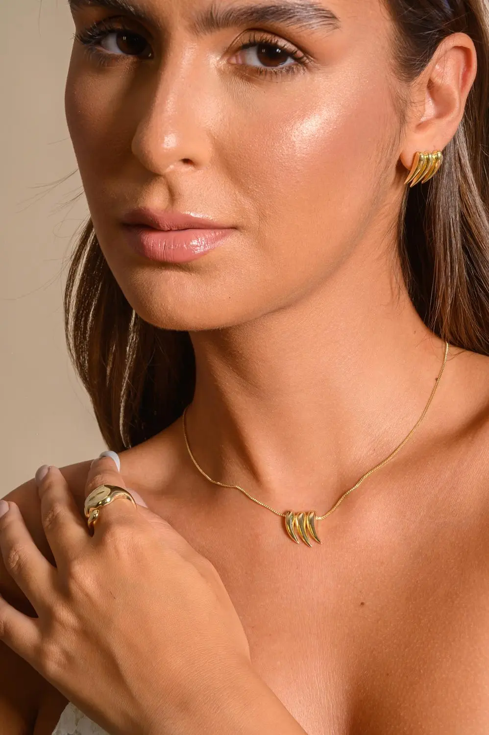 Brinco Gotas Deitada com Banho em Ouro 18k