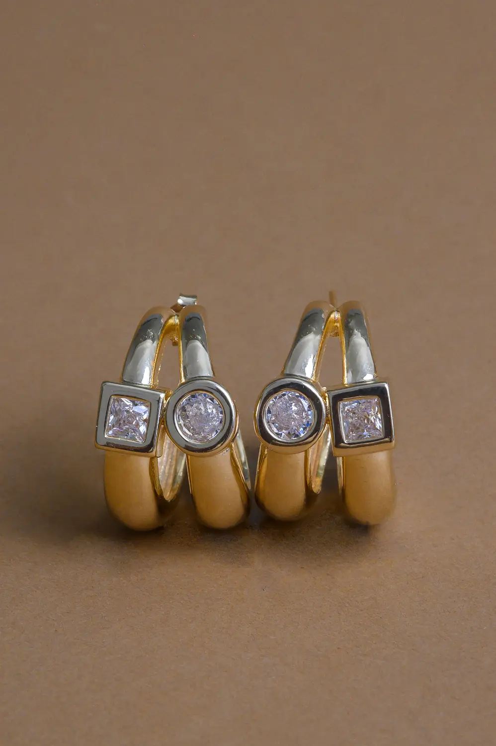 Argola Formas com Banho em Ouro 18k