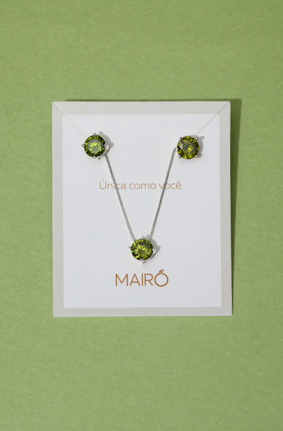 Conjunto Ponto de Luz Icônicos Mairó Verde com Banho em Ródio Branco