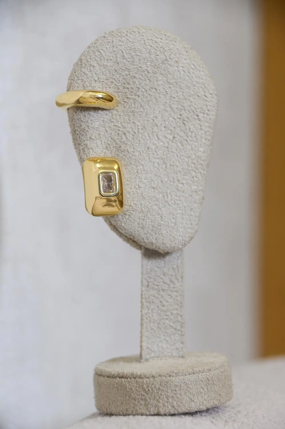 Piercing Fake Básico com Banho em Ouro 18k