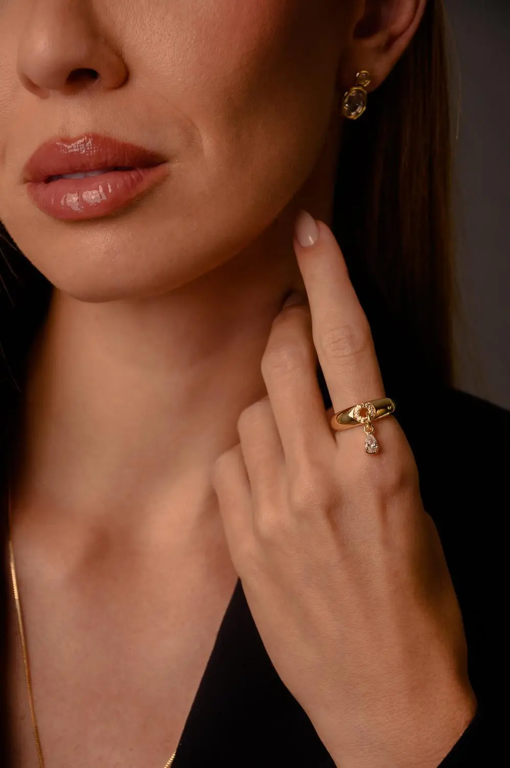 Anel Gotinha Solta com Banho em Ouro 18k