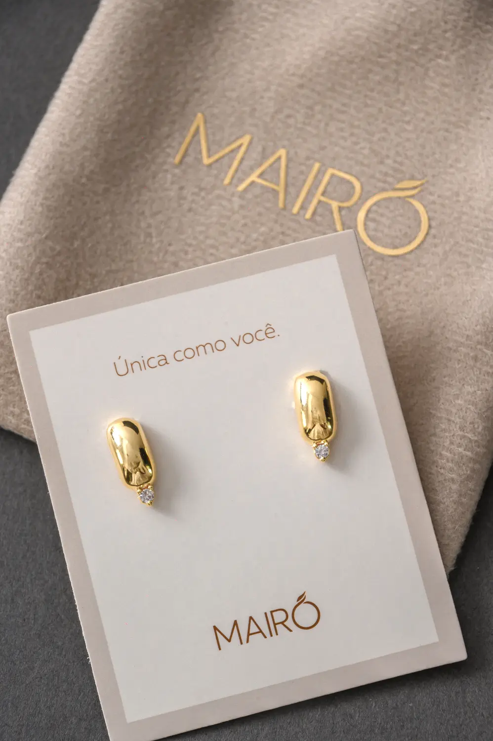 Brinco Pontinho de Zircônia com Banho em Ouro 18k