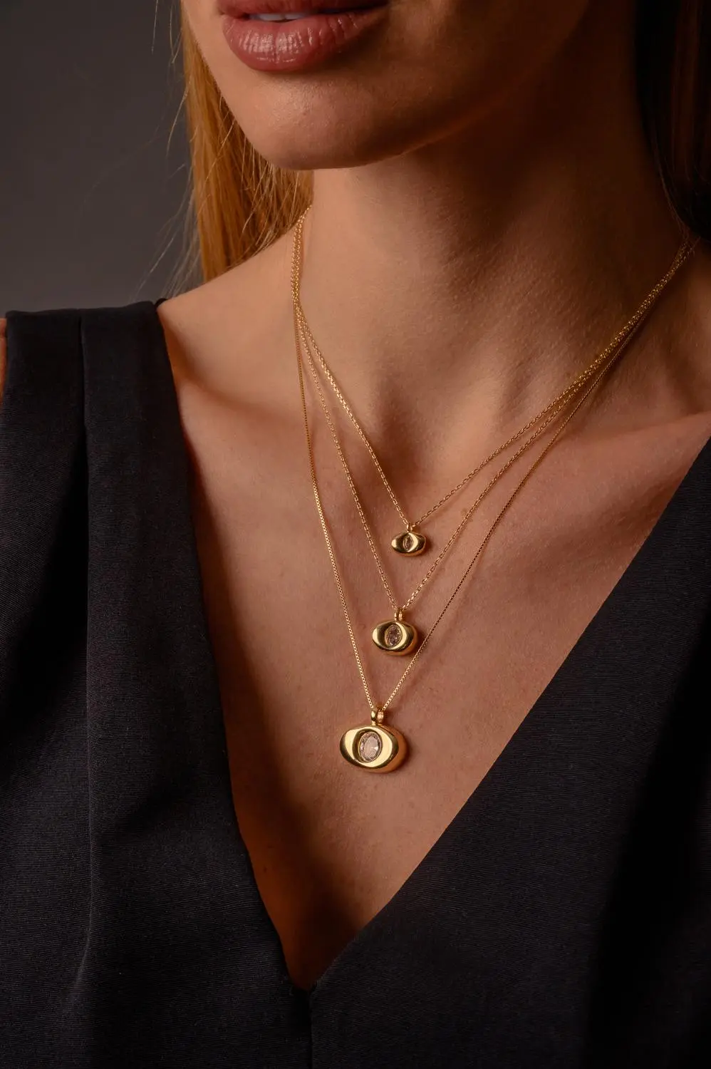 Colar M Urban com Banho em Ouro 18k