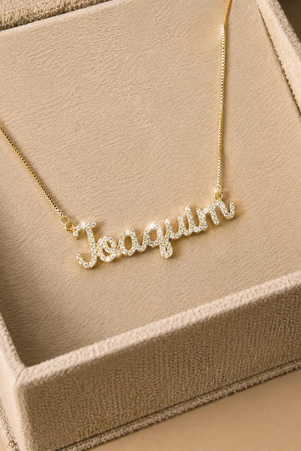 Colar de Letra na Prata 925 com Pedra de Moissanite