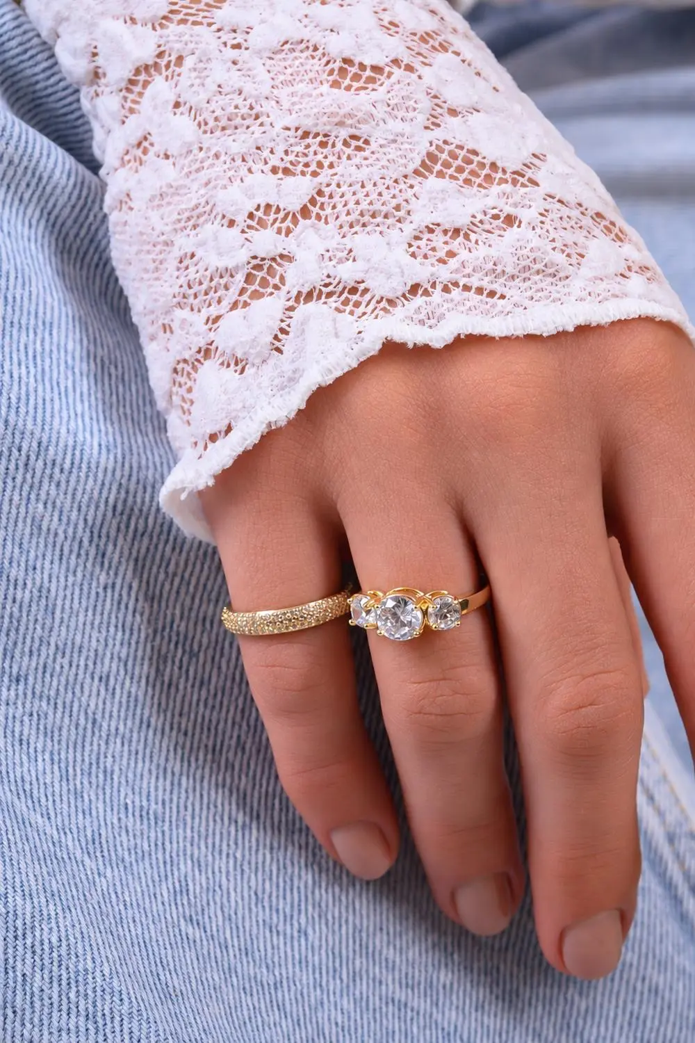 Anel Três Ponto de Luz com Banho em Ouro 18k