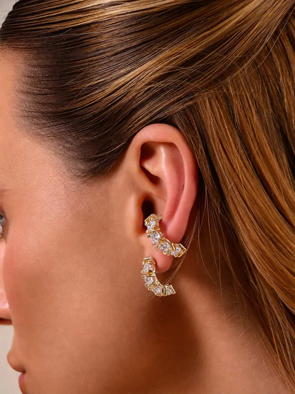 Piercing Fake Quatro Zircônias com Banho em Ouro 18k