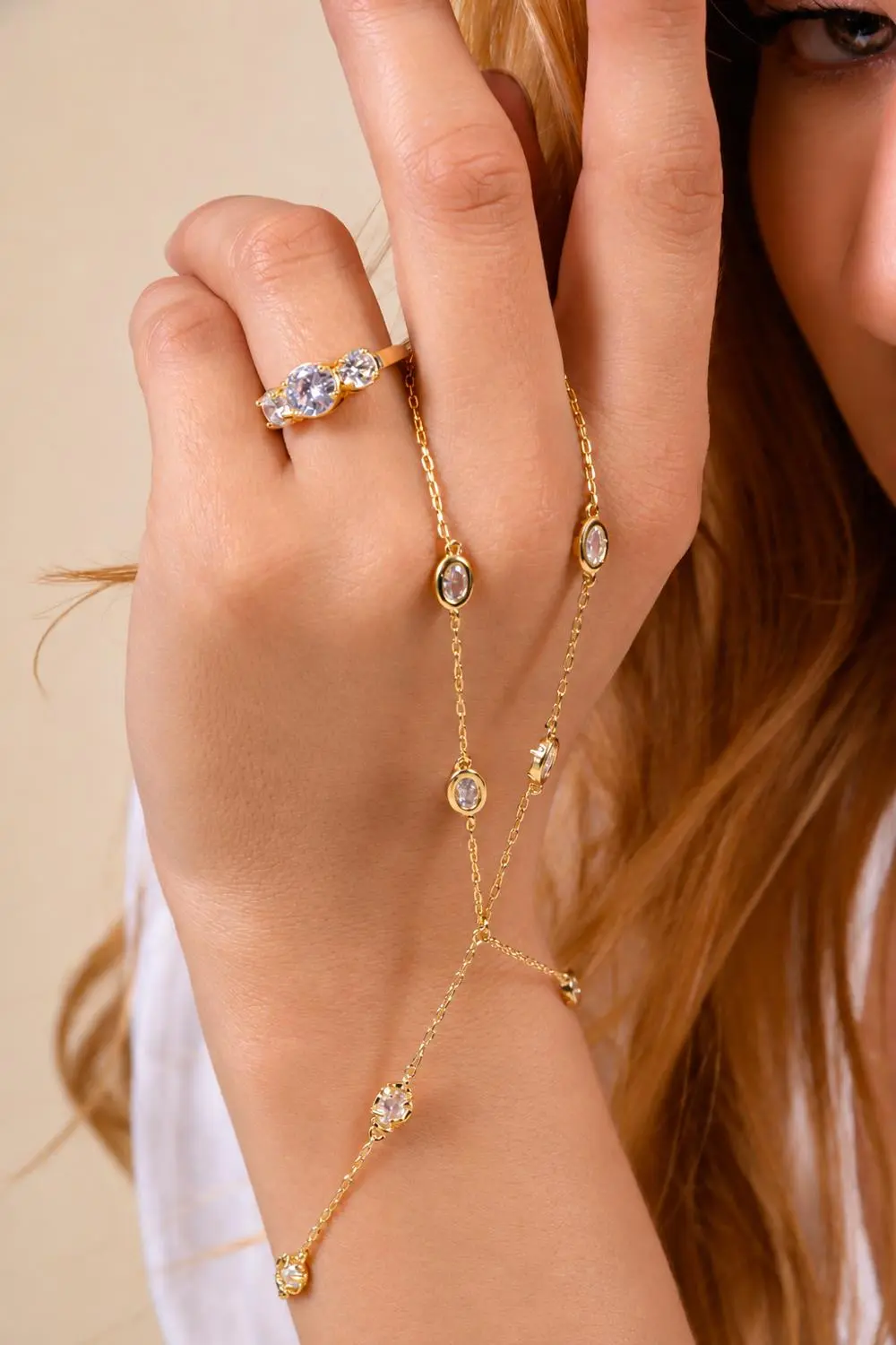 Pulseira de Mão Presença com Banho em Ouro 18k