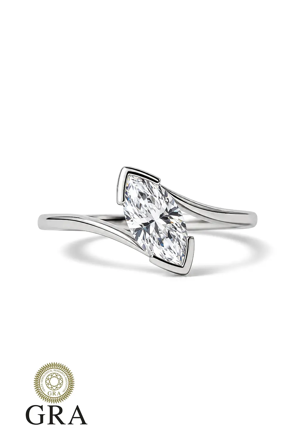 Anel Navete Moissanite 5/10mm em Prata 925 com Banho em Ródio Branco