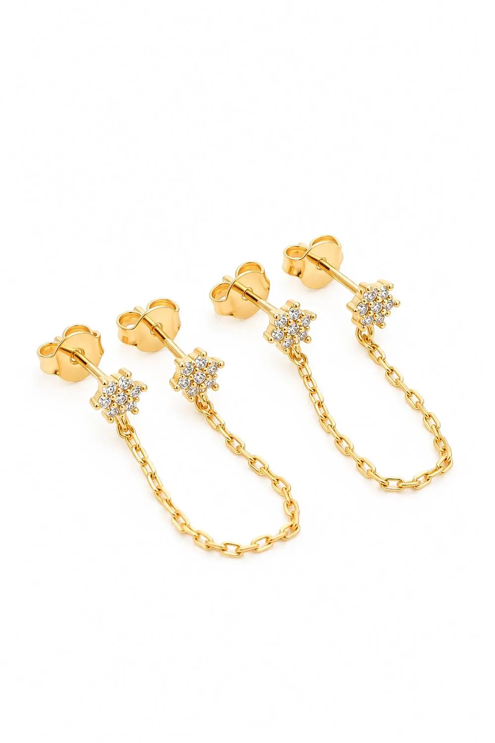 Brinco Dois Furos Cravejado com Banho em Ouro 18k